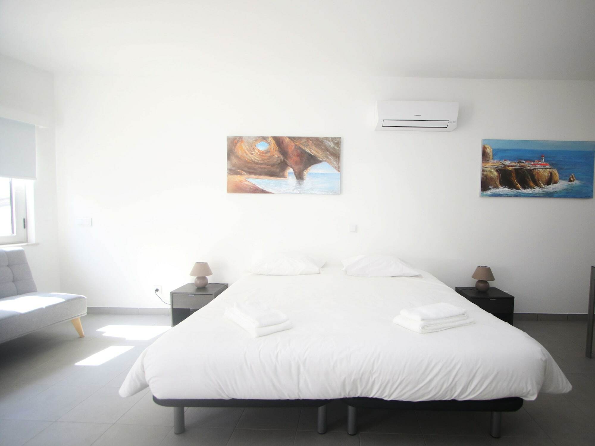 Guest House Lovely Swan Lagos Exterior photo